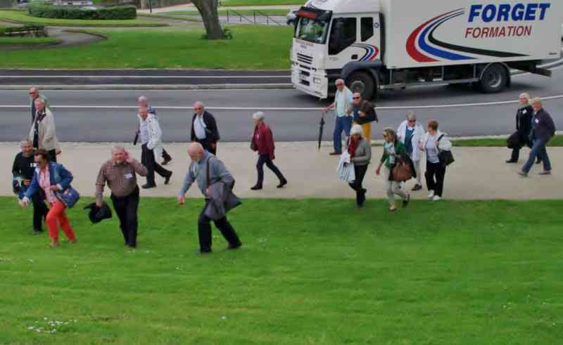 101_Imgp6653 (Balvay).jpg - Trajet digestif vers le château…